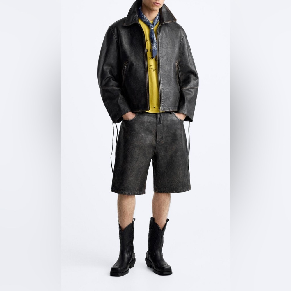 VINTAGE EFFECT LEATHER SHORTS